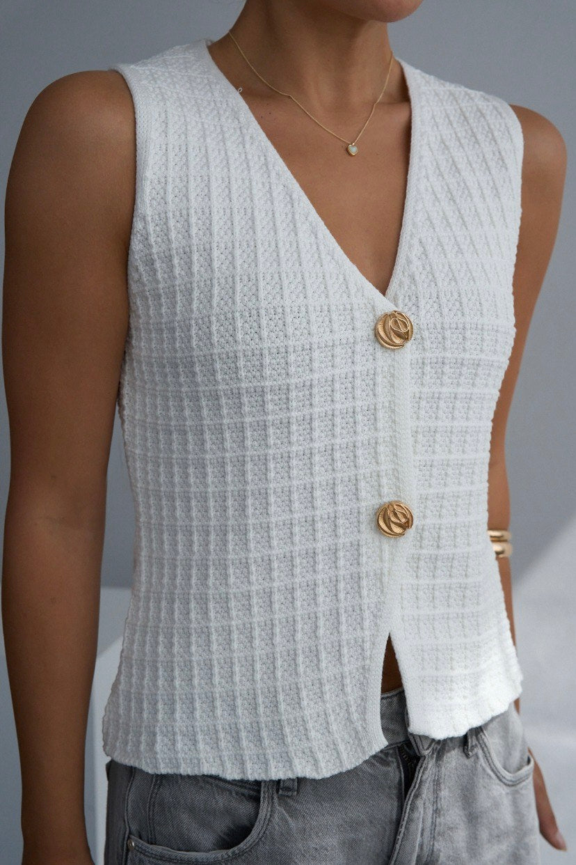 WILLOW BUTTON FRONT TOP