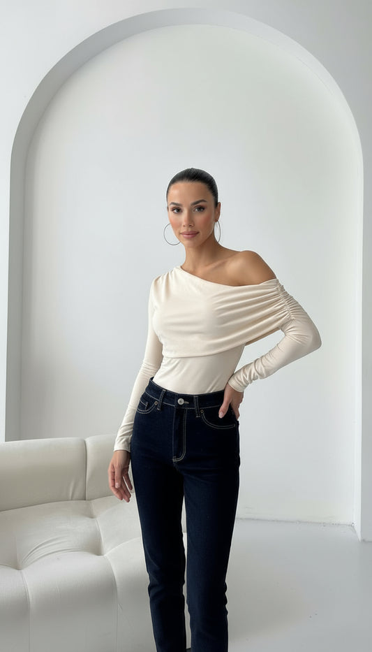 MEADOW OFF SHOULDER TOP