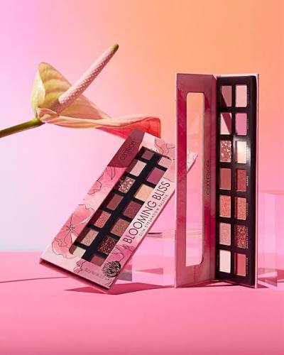 CATRICE BLOOMING BLISS SLIM EYESHADOW PALETTE