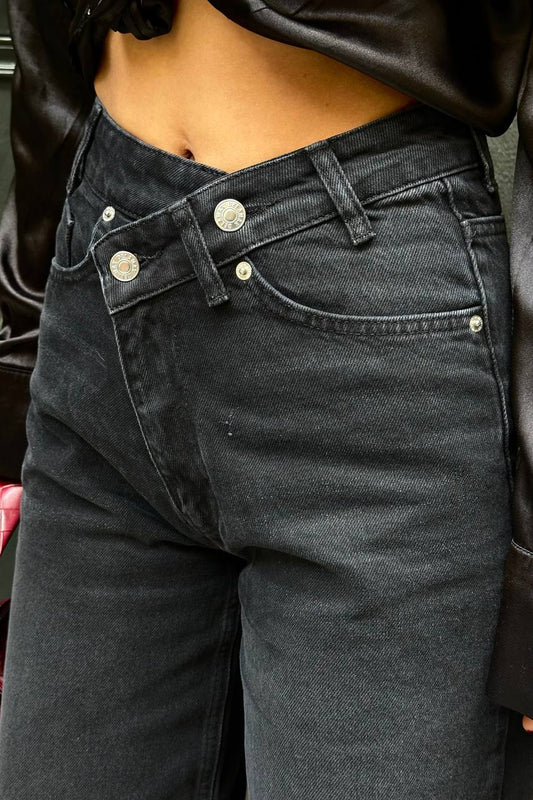 MILA OVERLAP JEANS