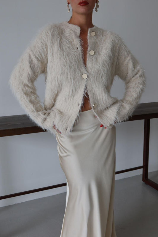 DARA FUZZY V NECK CARDIGAN