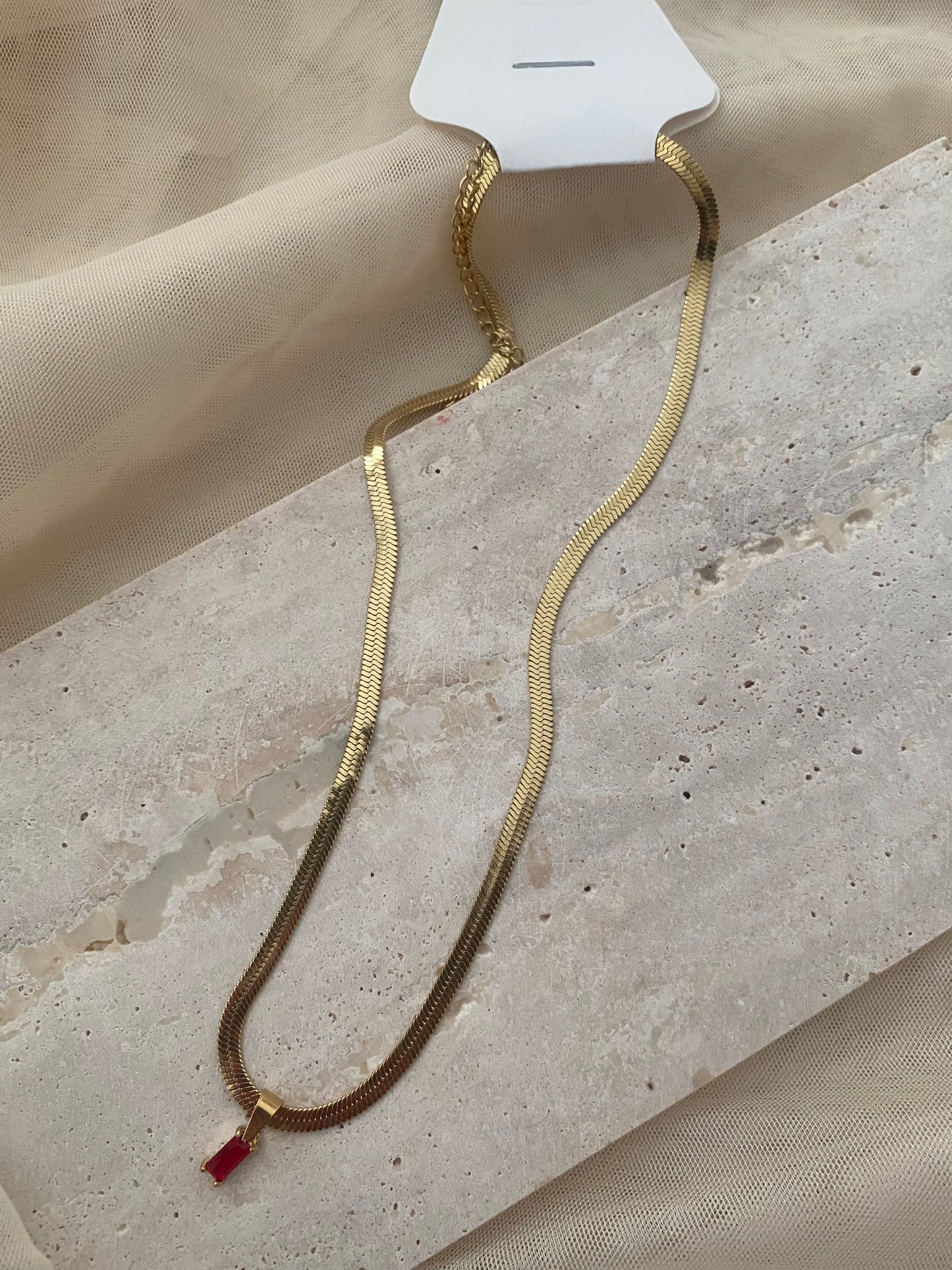 CLEO MINI GEM NECKLACE