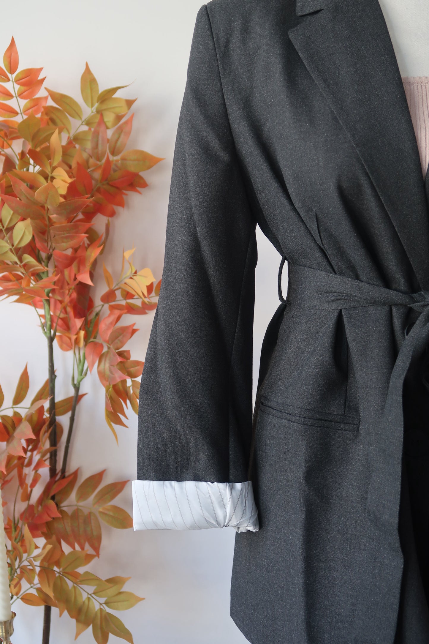 LULU TIE BLAZER JACKET