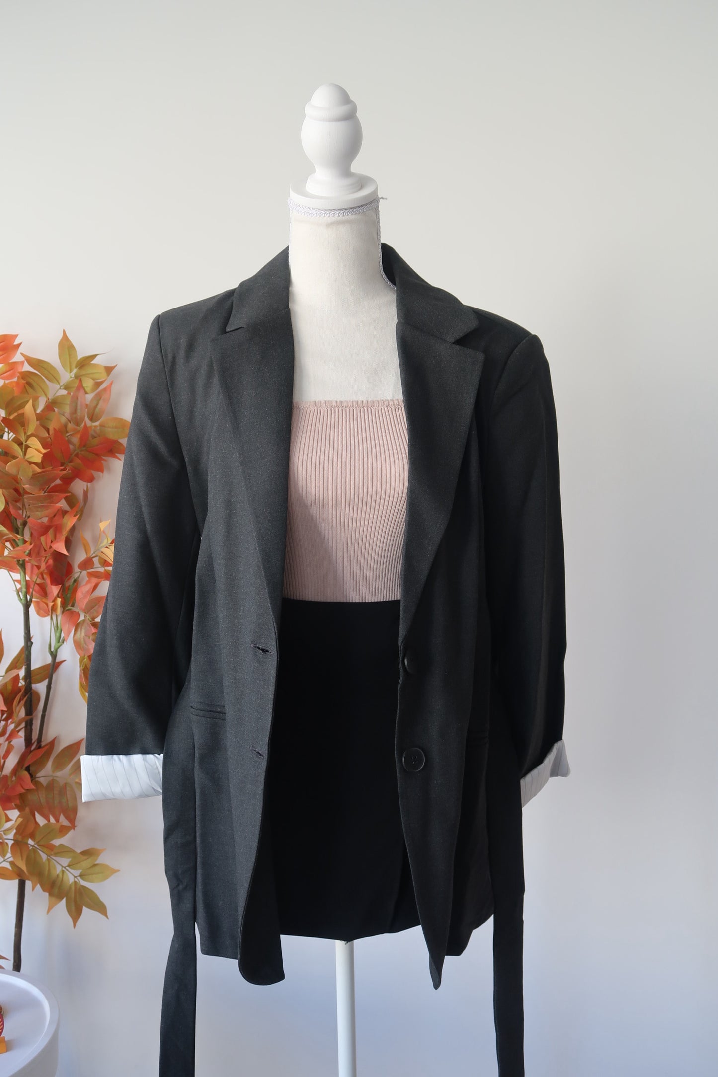 LULU TIE BLAZER JACKET
