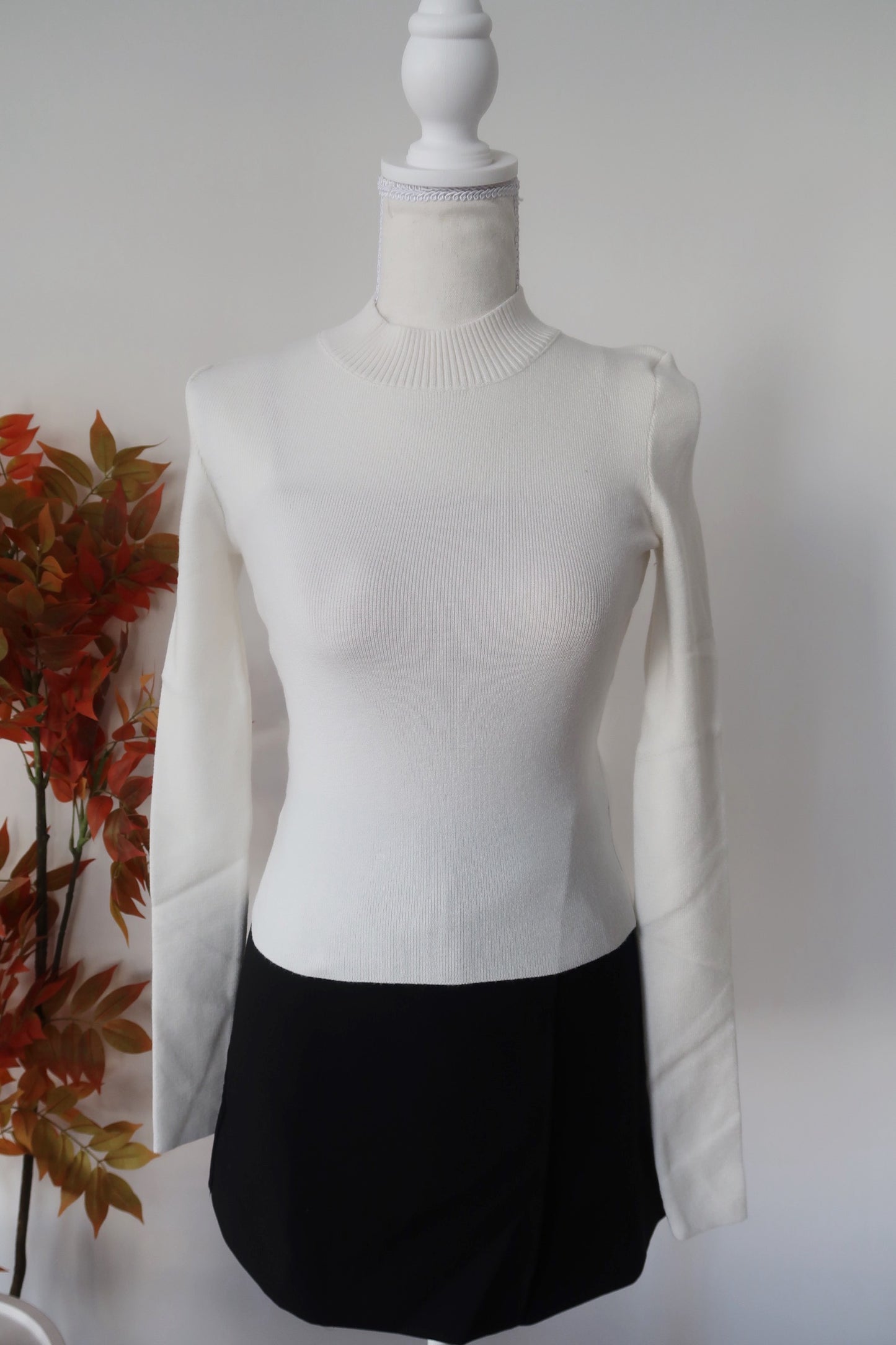 YASMIN BASIC SWEATER