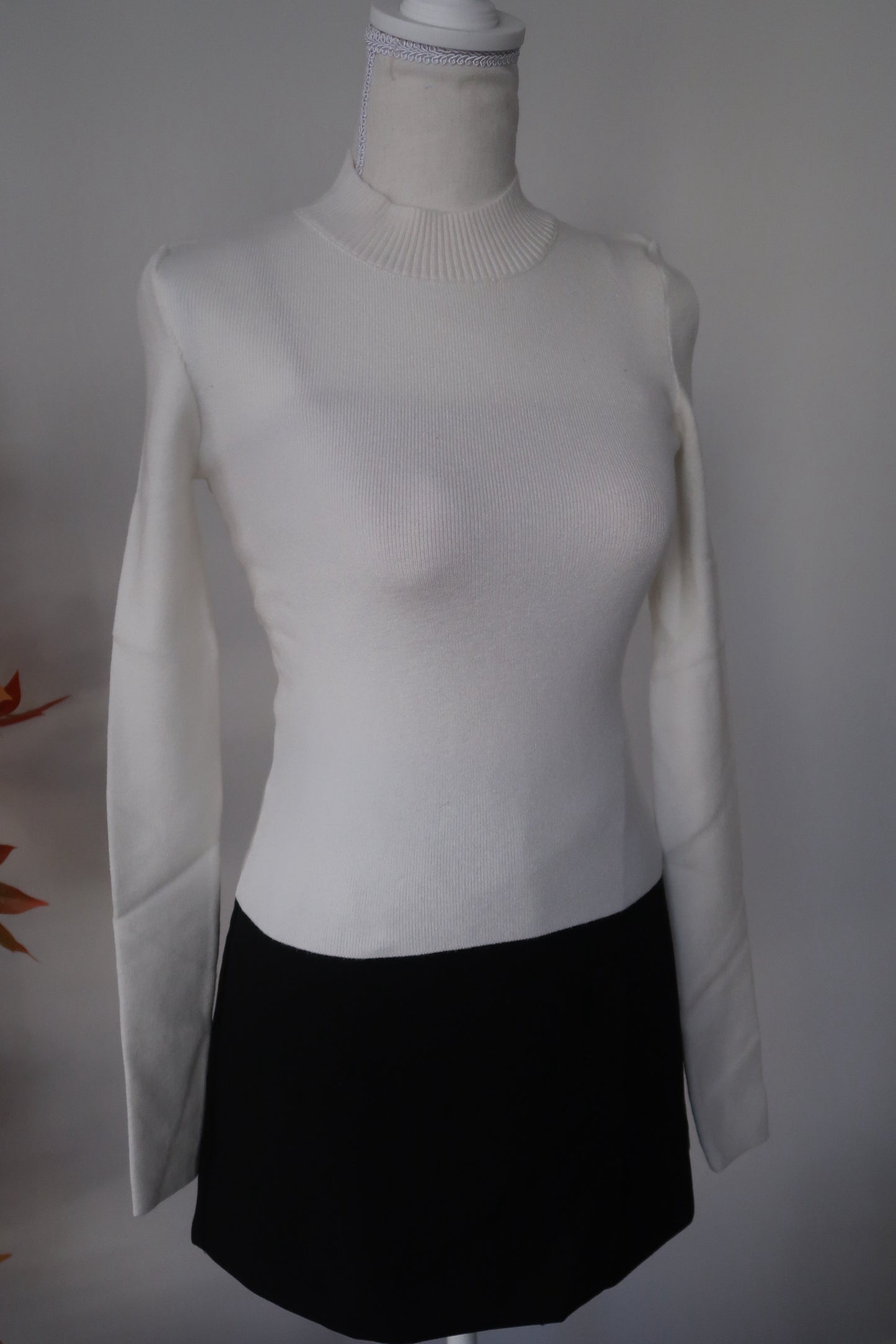 YASMIN BASIC SWEATER