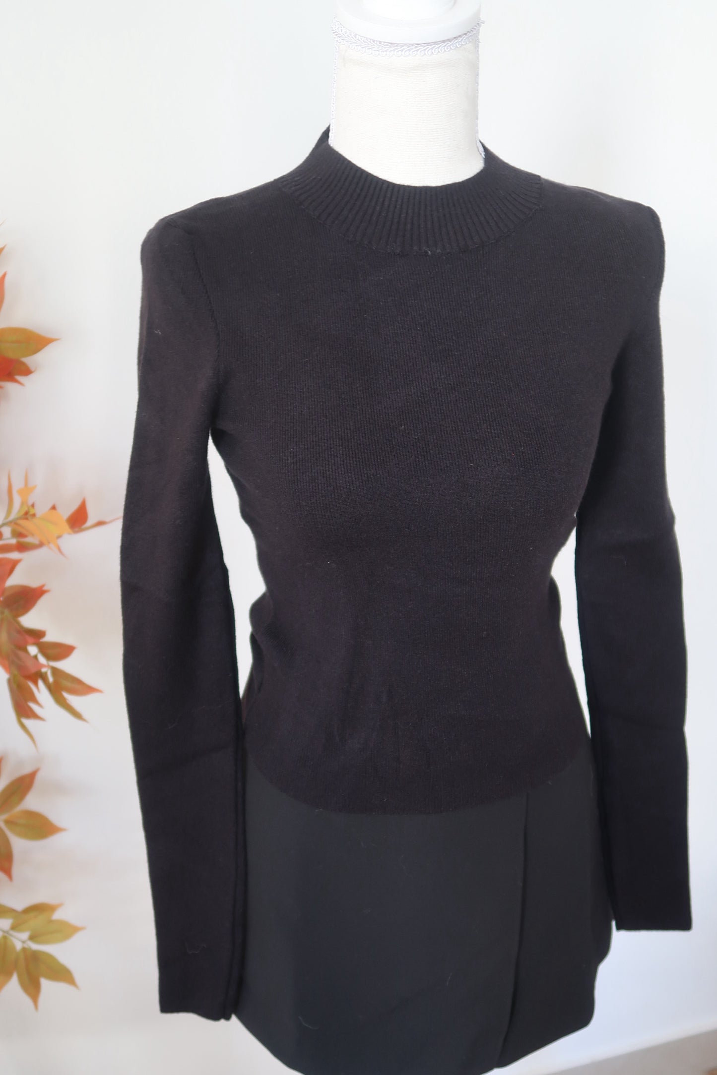 YASMIN BASIC SWEATER