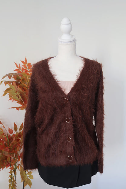 DARA FUZZY V NECK CARDIGAN