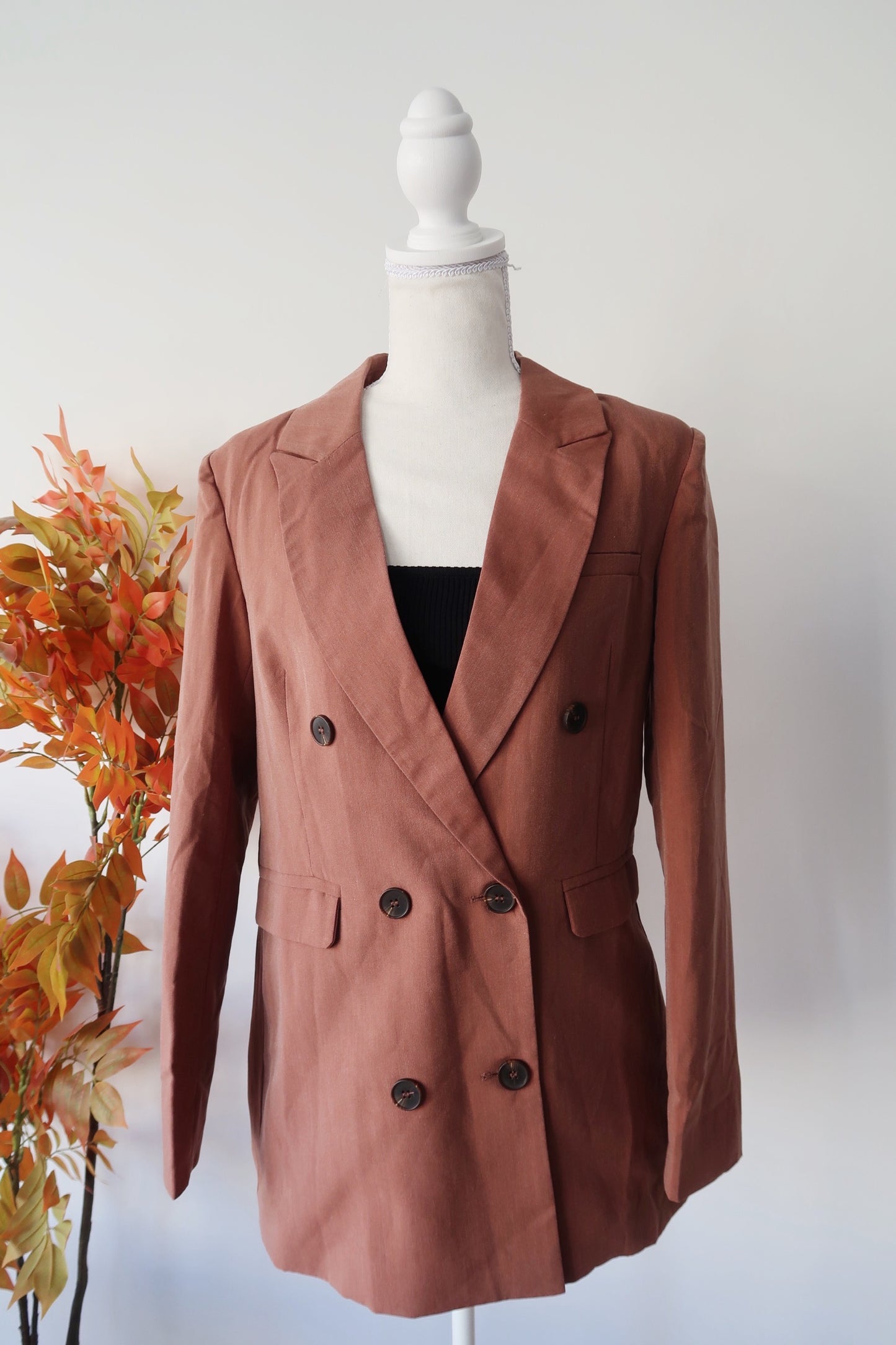 AVA DOUBLE BREASTED BLAZER