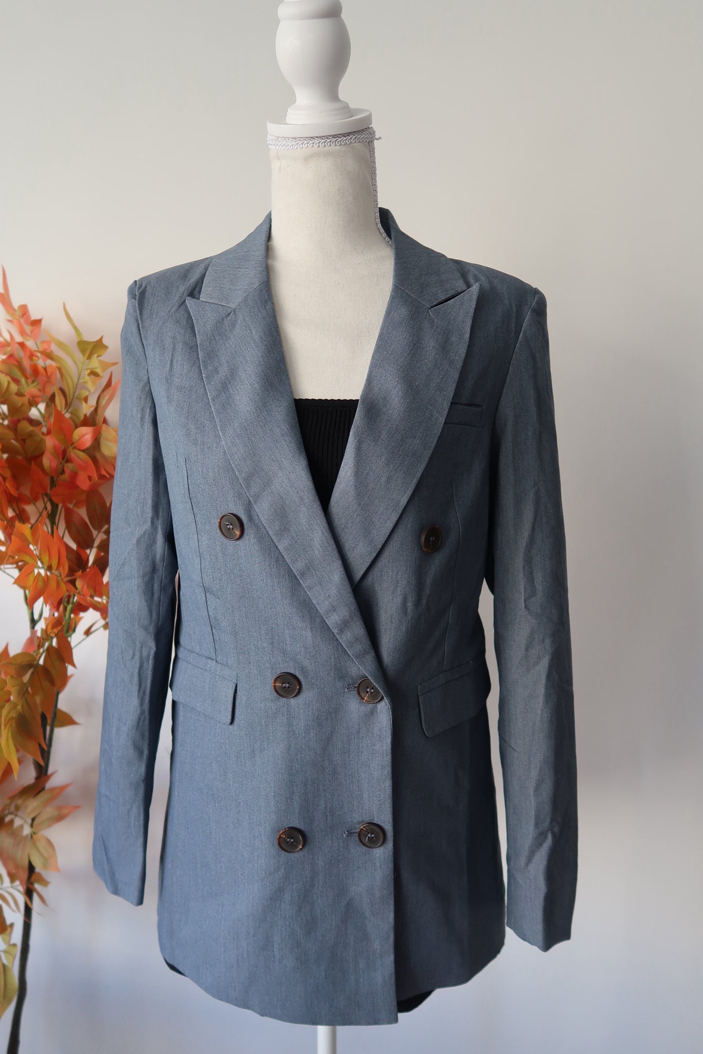 AVA DOUBLE BREASTED BLAZER