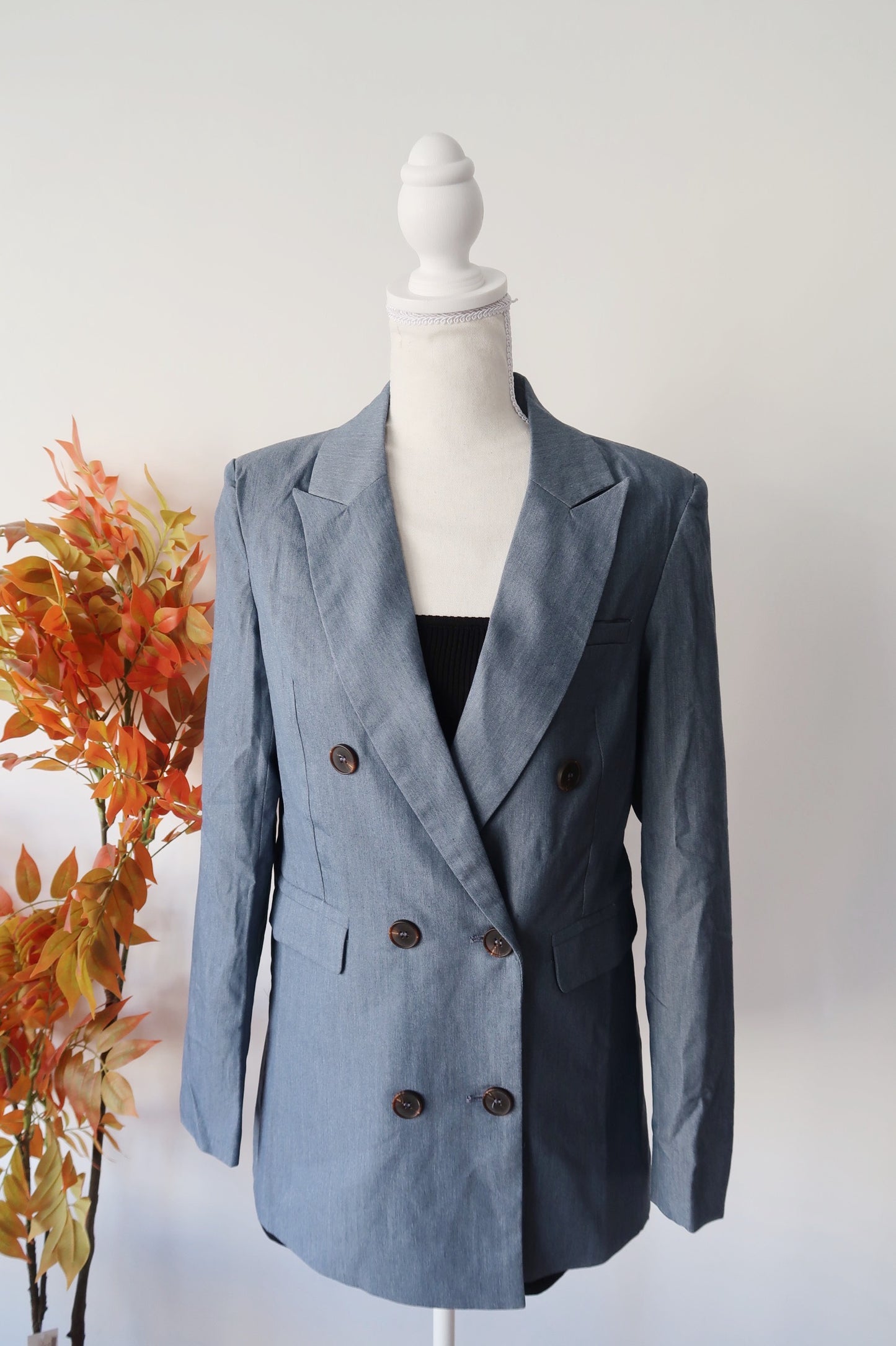 AVA DOUBLE BREASTED BLAZER