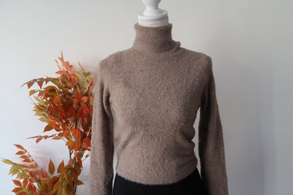 NAILA FUZZY KNIT SWEATER