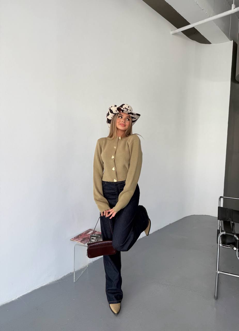 ZIA HEART BUTTON CARDIGAN