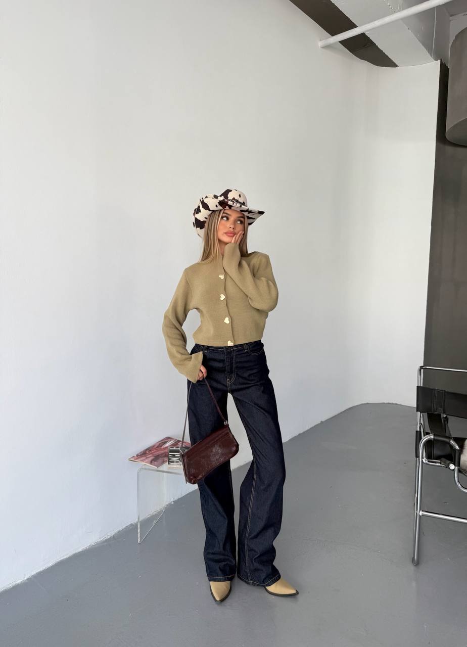 ZIA HEART BUTTON CARDIGAN