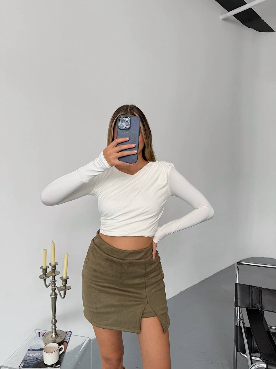 VIVIANNE SUEDE SKORT